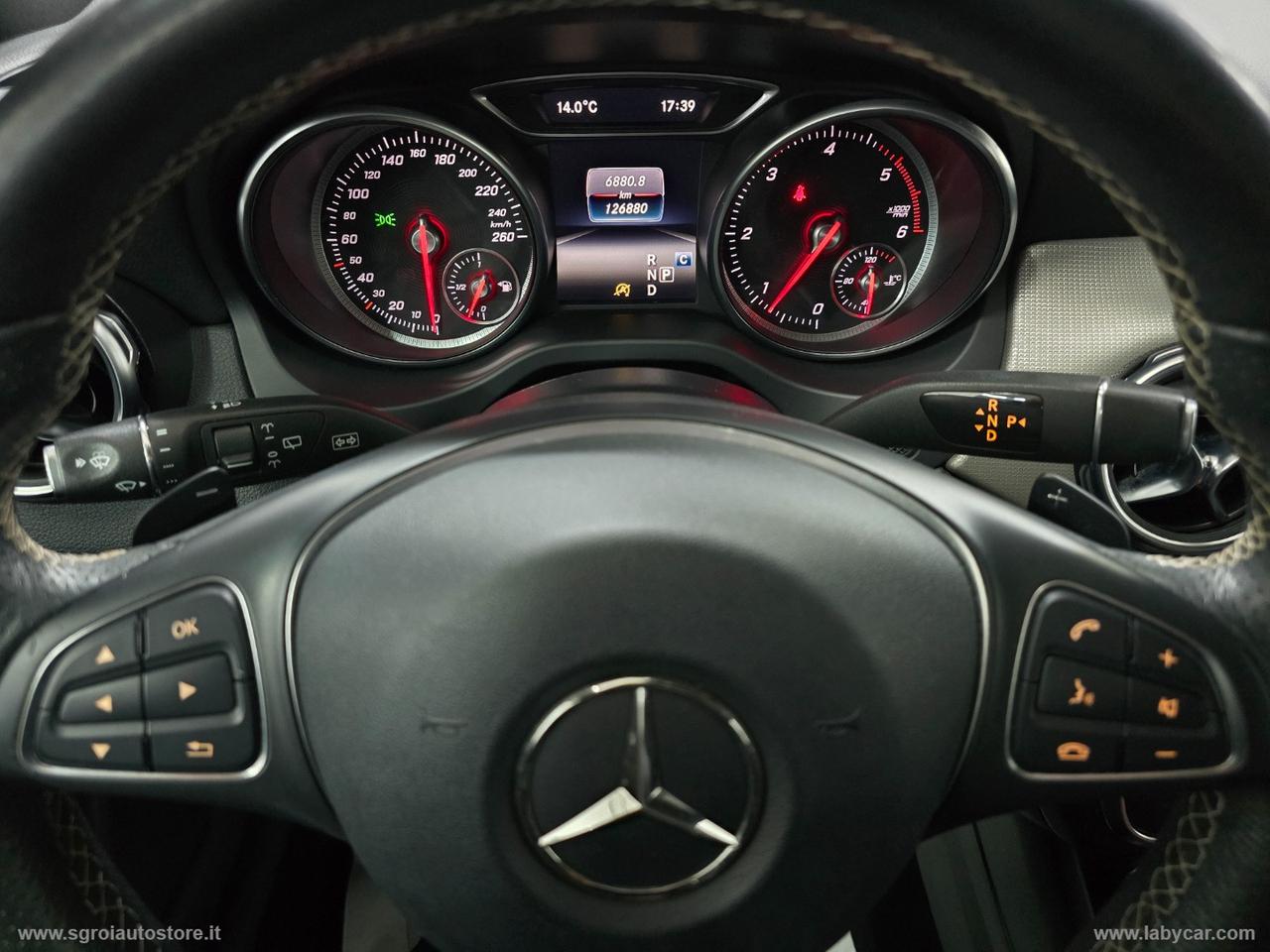 MERCEDES-BENZ GLA 200 d Automatic Sport