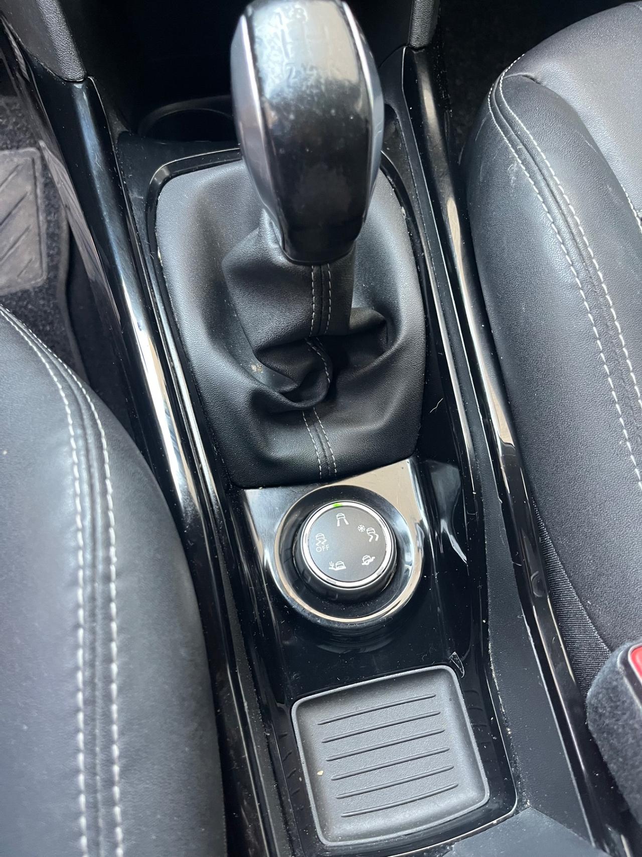 Peugeot 2008 BlueHDi 100 Allure
