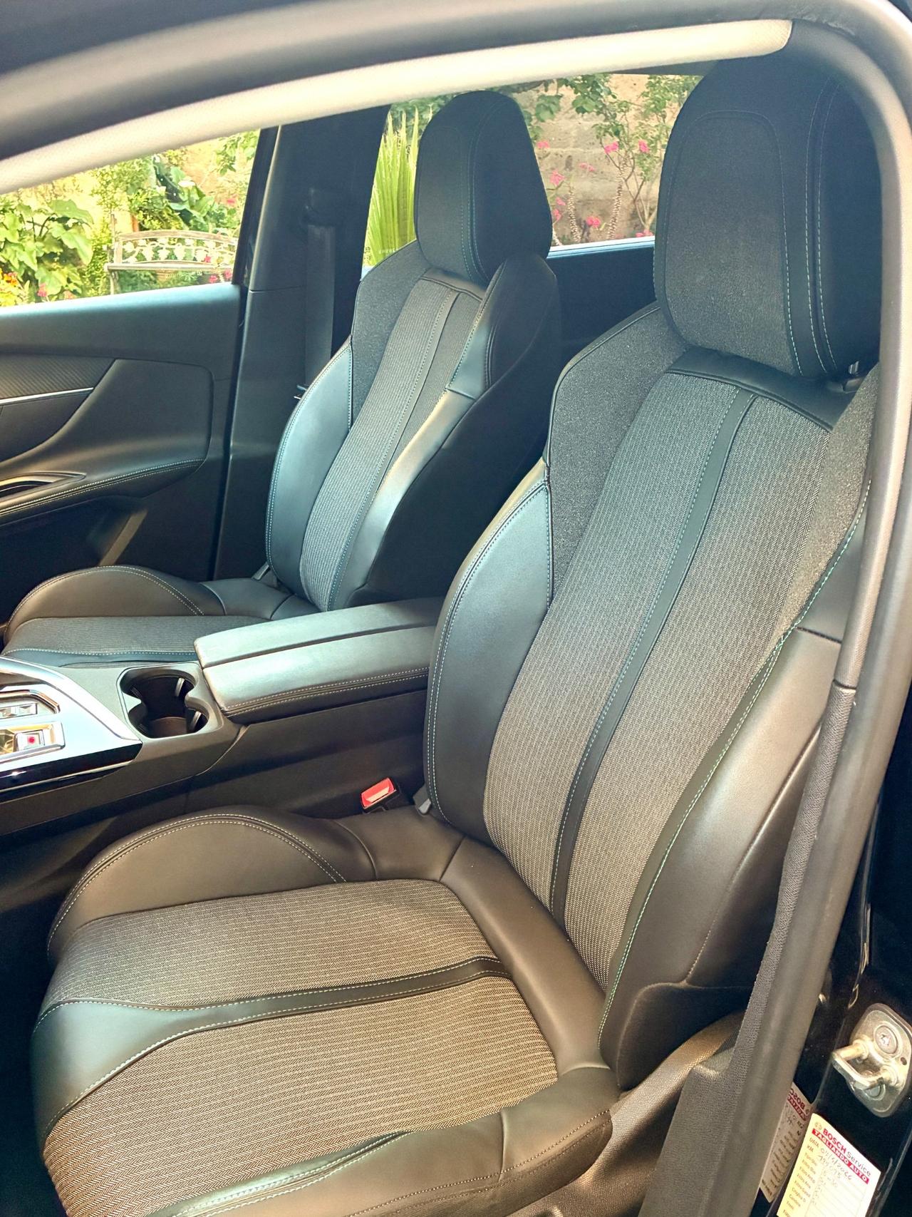 Peugeot 5008 BlueHDi 130 S&S EAT8 Allure 7 posti