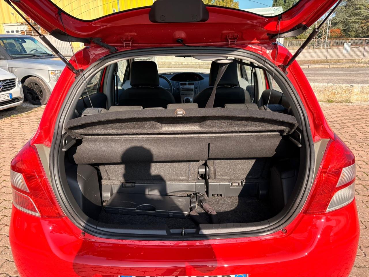 Toyota Yaris 1.0 5P Luxury pack