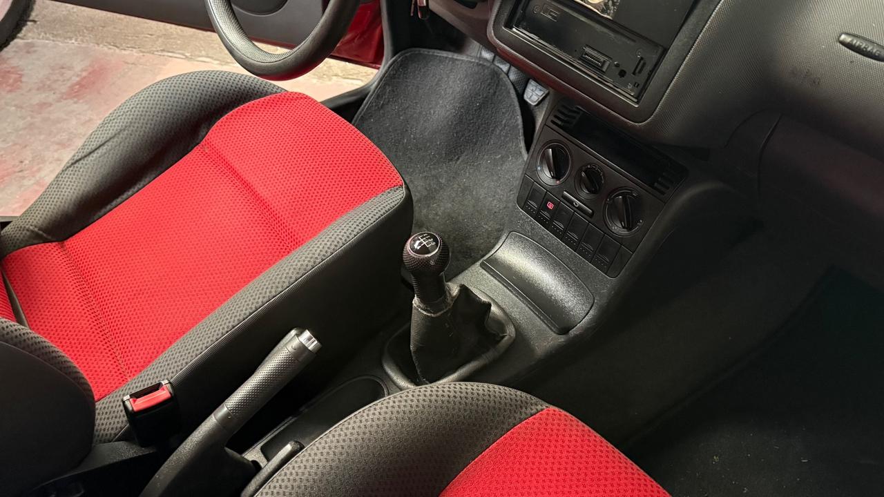 Volkswagen Polo 1.0 cat 5 porte