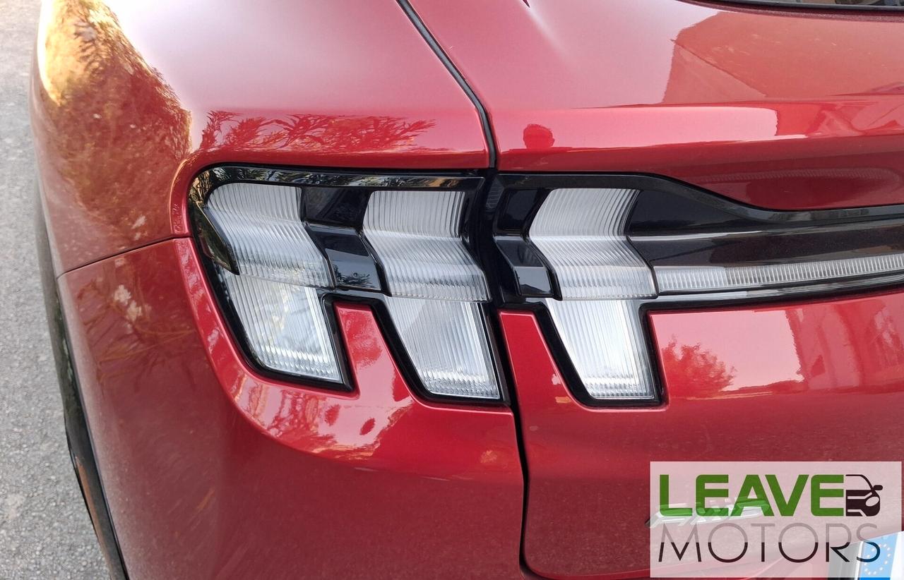 Mustang Mach-E AWD Standard Range 269 CV (M1483)