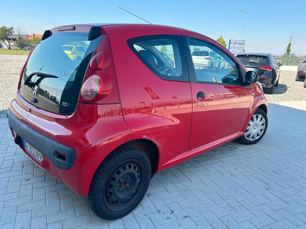 Peugeot 107 1.0 68CV 3p. Desir