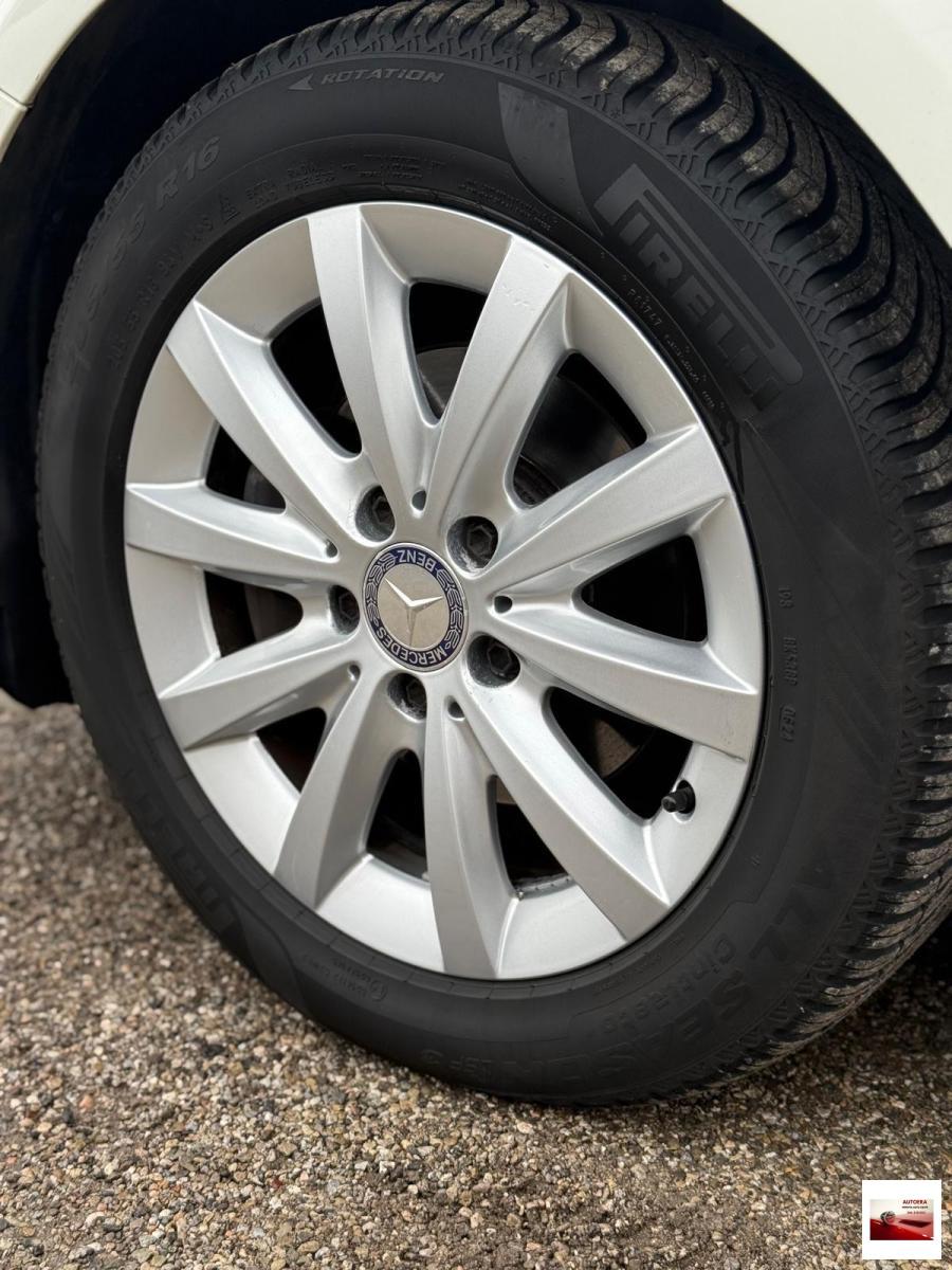 MERCEDES - Classe A - 160 CDI Premium