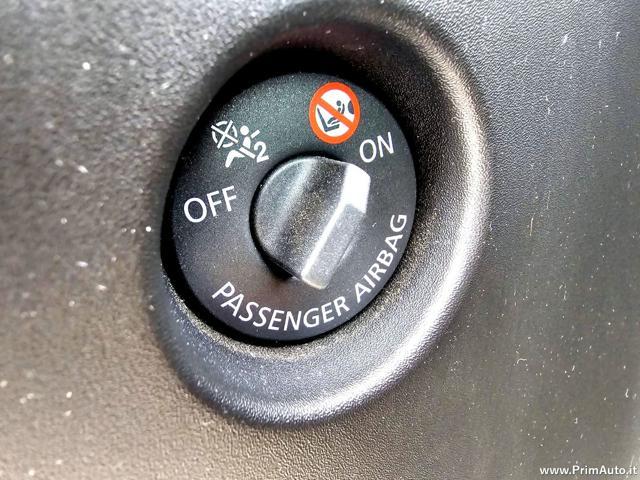 RENAULT Clio TCe 90 CV 5 porte Business