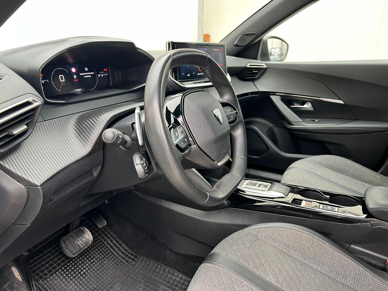 PEUGEOT 2008 1.5 HDI 130CV 2024 ALLURE PACK!!!!!!