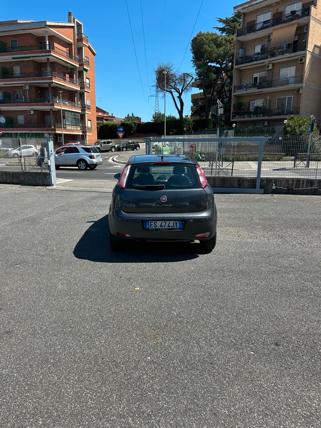 Fiat Punto 1.4 8V 3 porte Natural Power Street