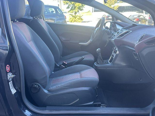 FORD Fiesta 1.4 TDCi 68CV 3P. Titanium