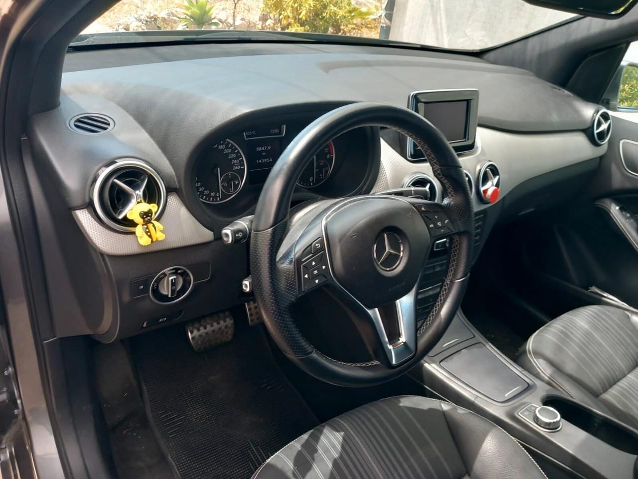 Mercedes-benz B 180 B 180 CDI BlueEFFICIENCY Premium