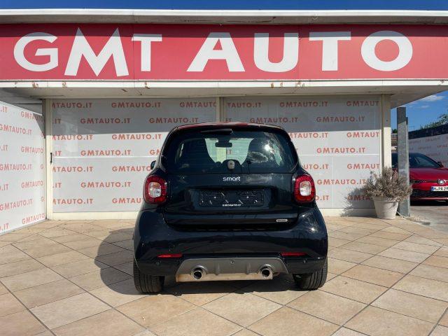 SMART ForTwo BRABUS 0.9 TWINAMIC TURBO XCLUSIVE NAVI LED