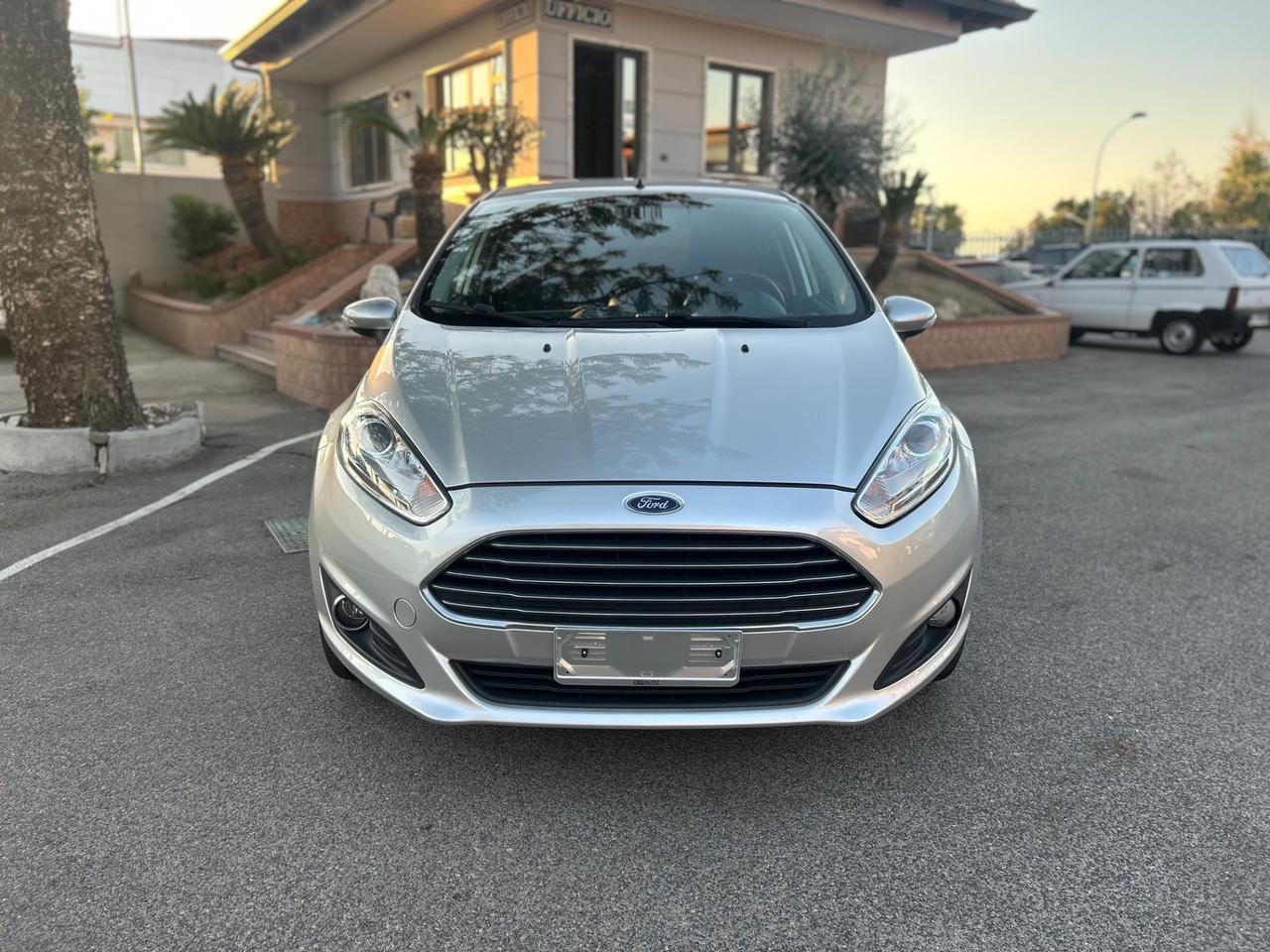 Ford Fiesta 1.4 GPL Titanium