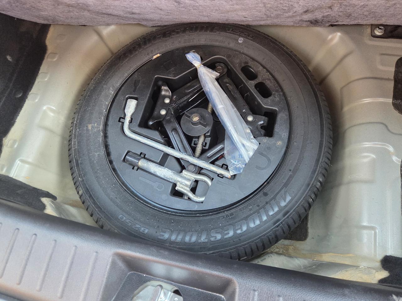 Mahindra KUV100 1.2 VVT K6+ 87cv