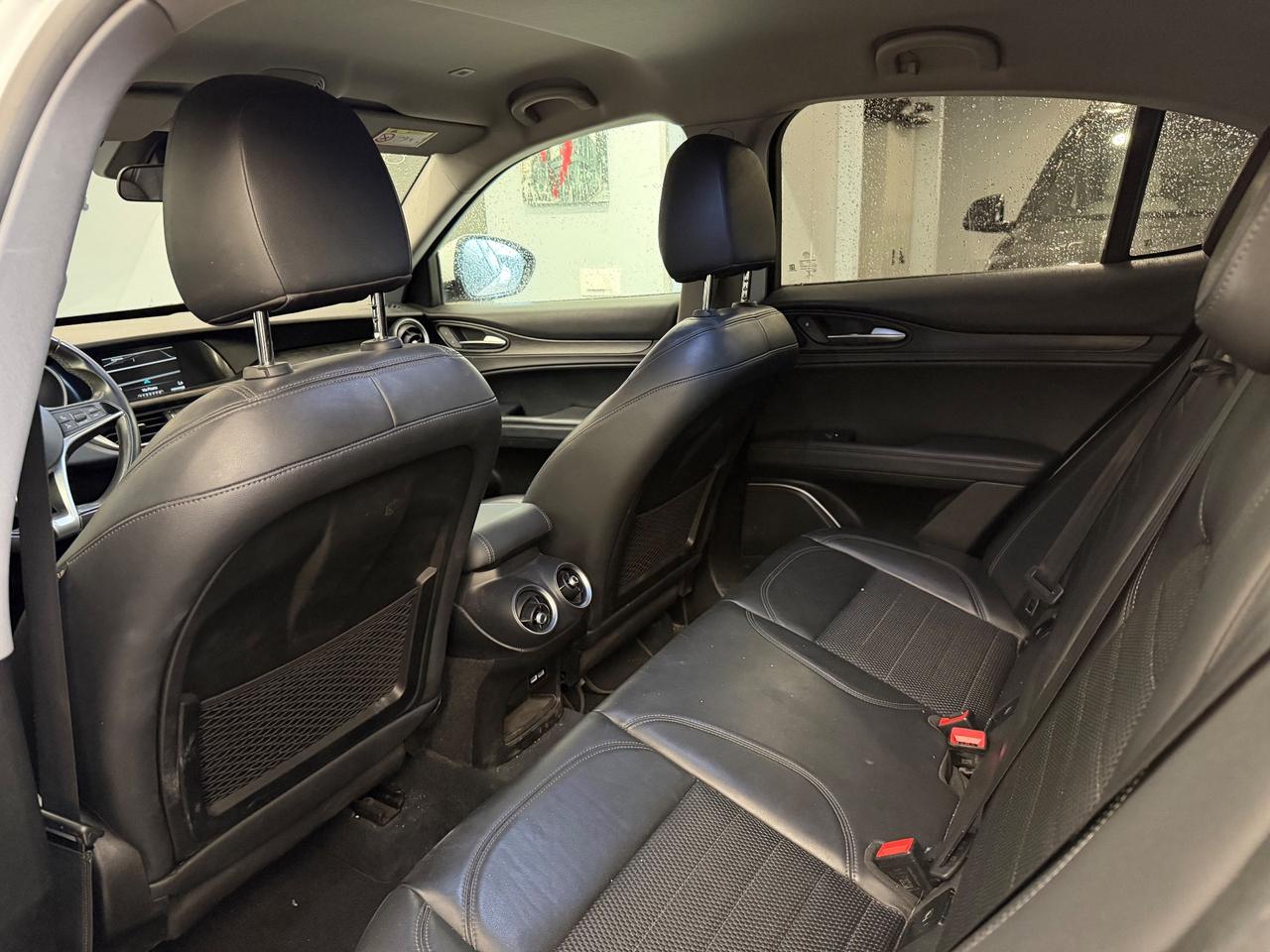 Stelvio 2.2 Turbodiesel 150 CV AT8 RWD Super