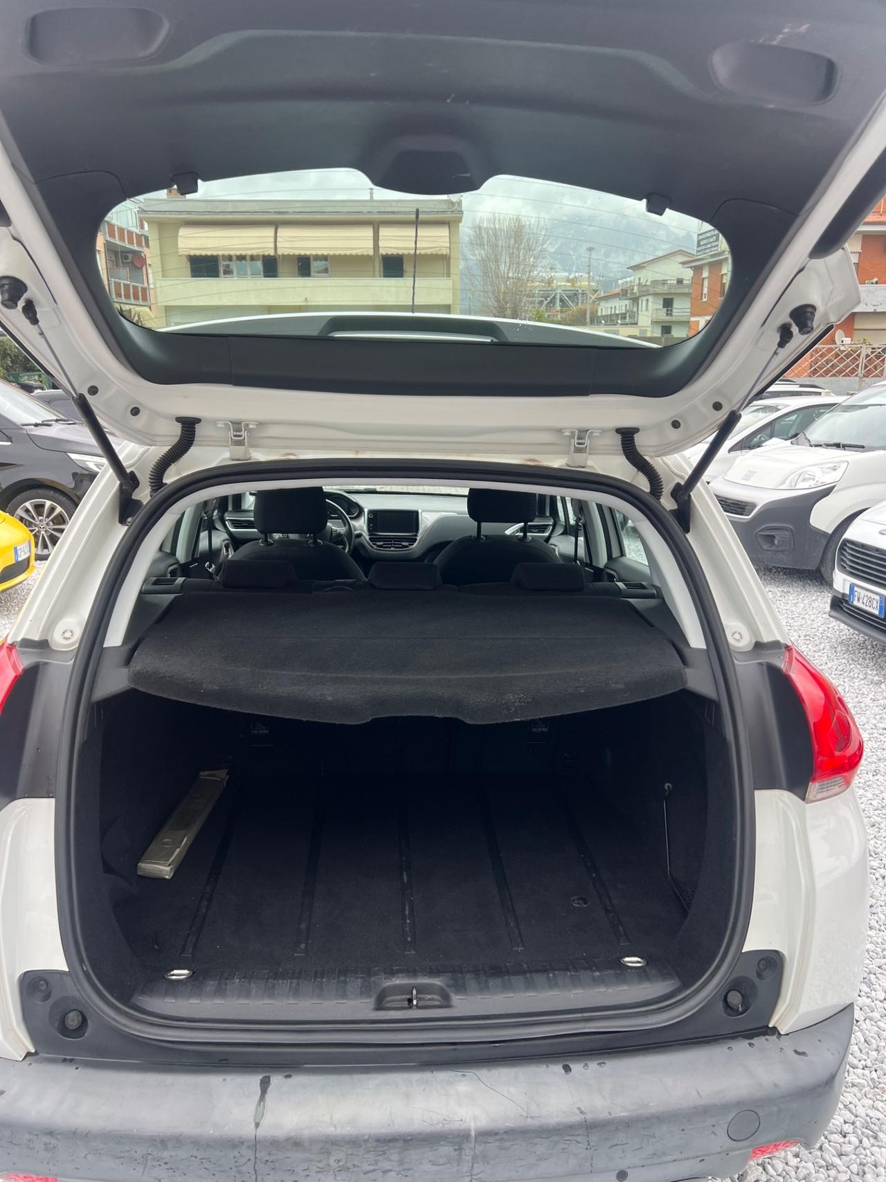 Peugeot 2008 1.4 HDi 68CV Active