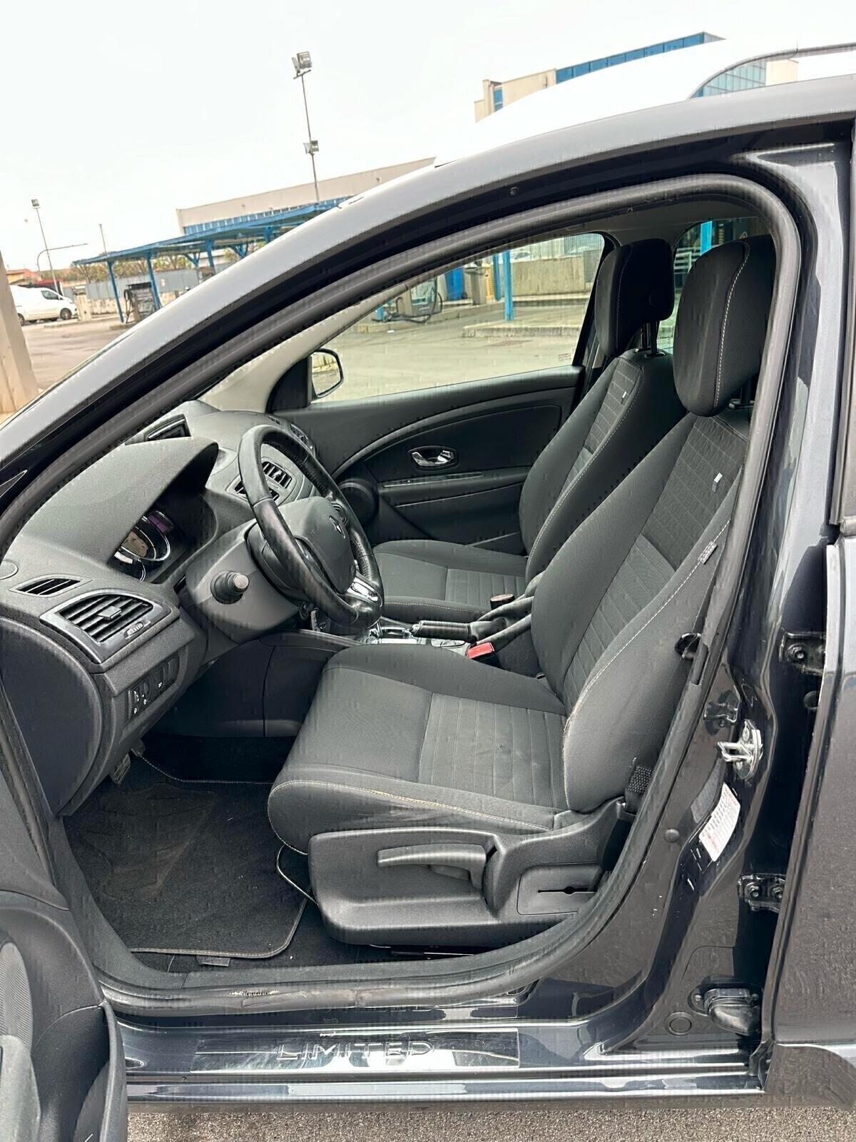 Renault Megane Mégane 1.5 dCi 110CV EDC SporTour Limited