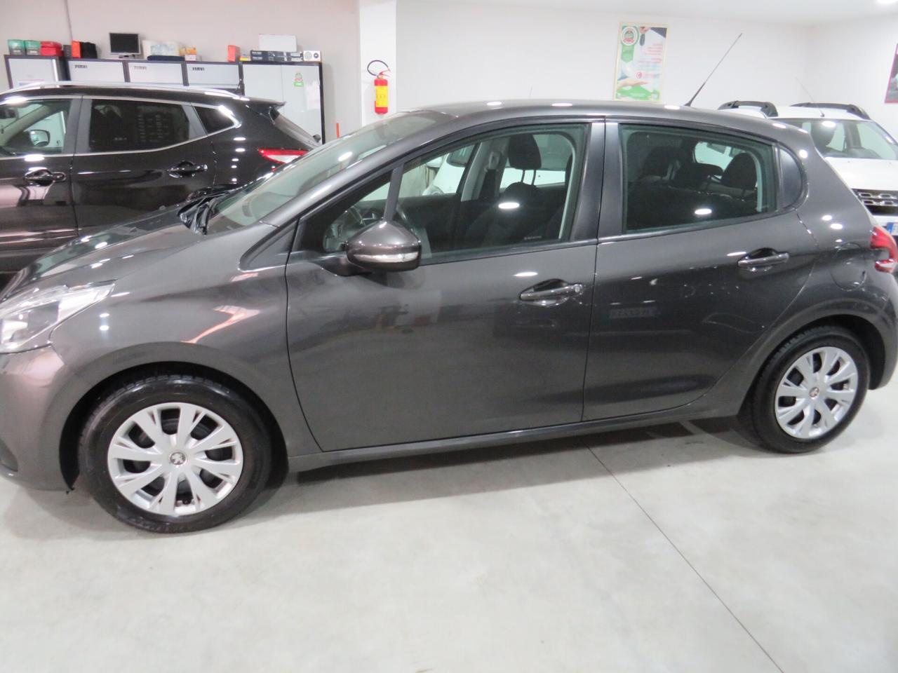 Peugeot 208 1.4 HDi 68 CV 5 porte Active