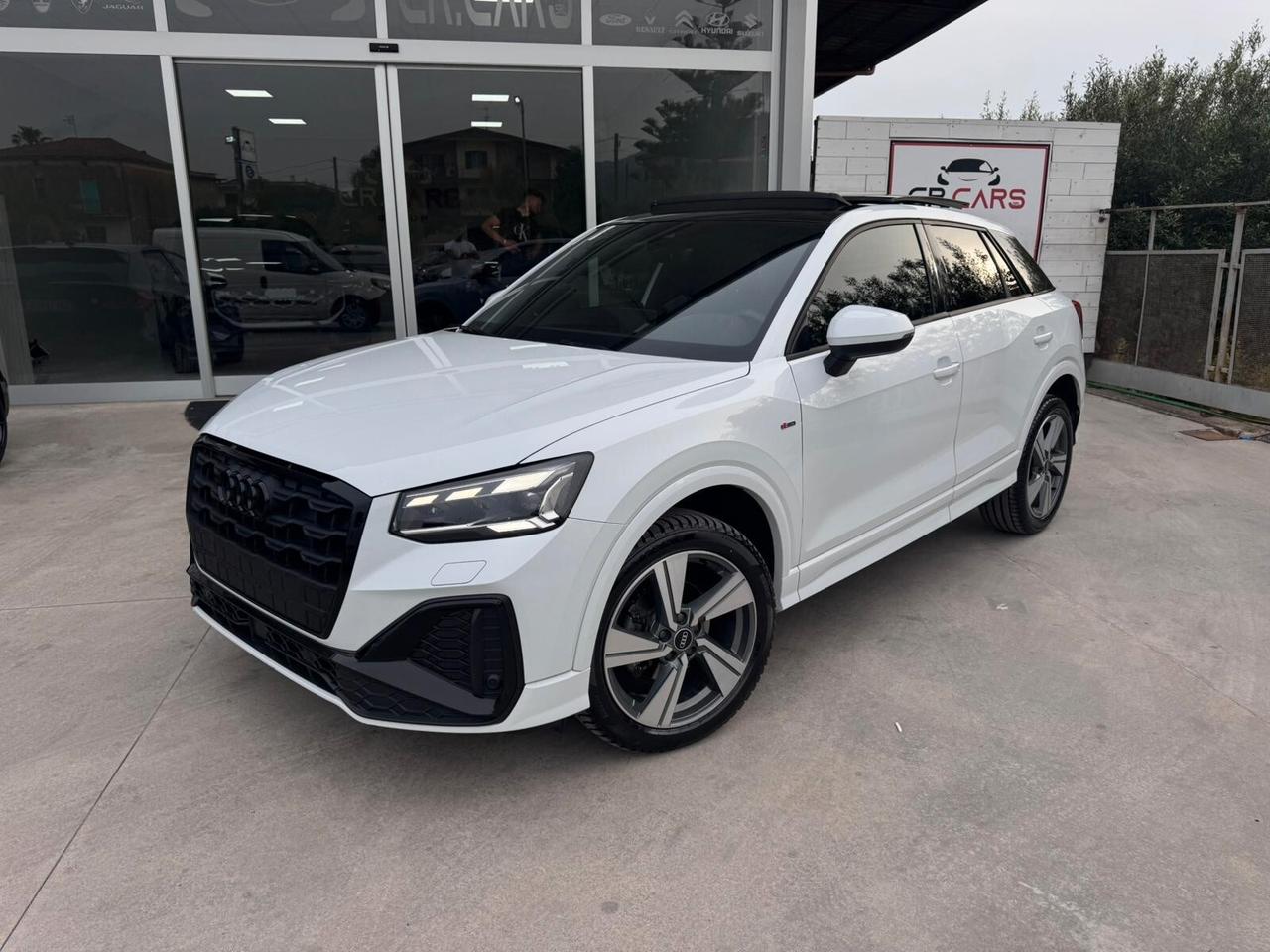 Audi Q2 30 TDI S tronic 3X S-line Edition - Tetto apribile