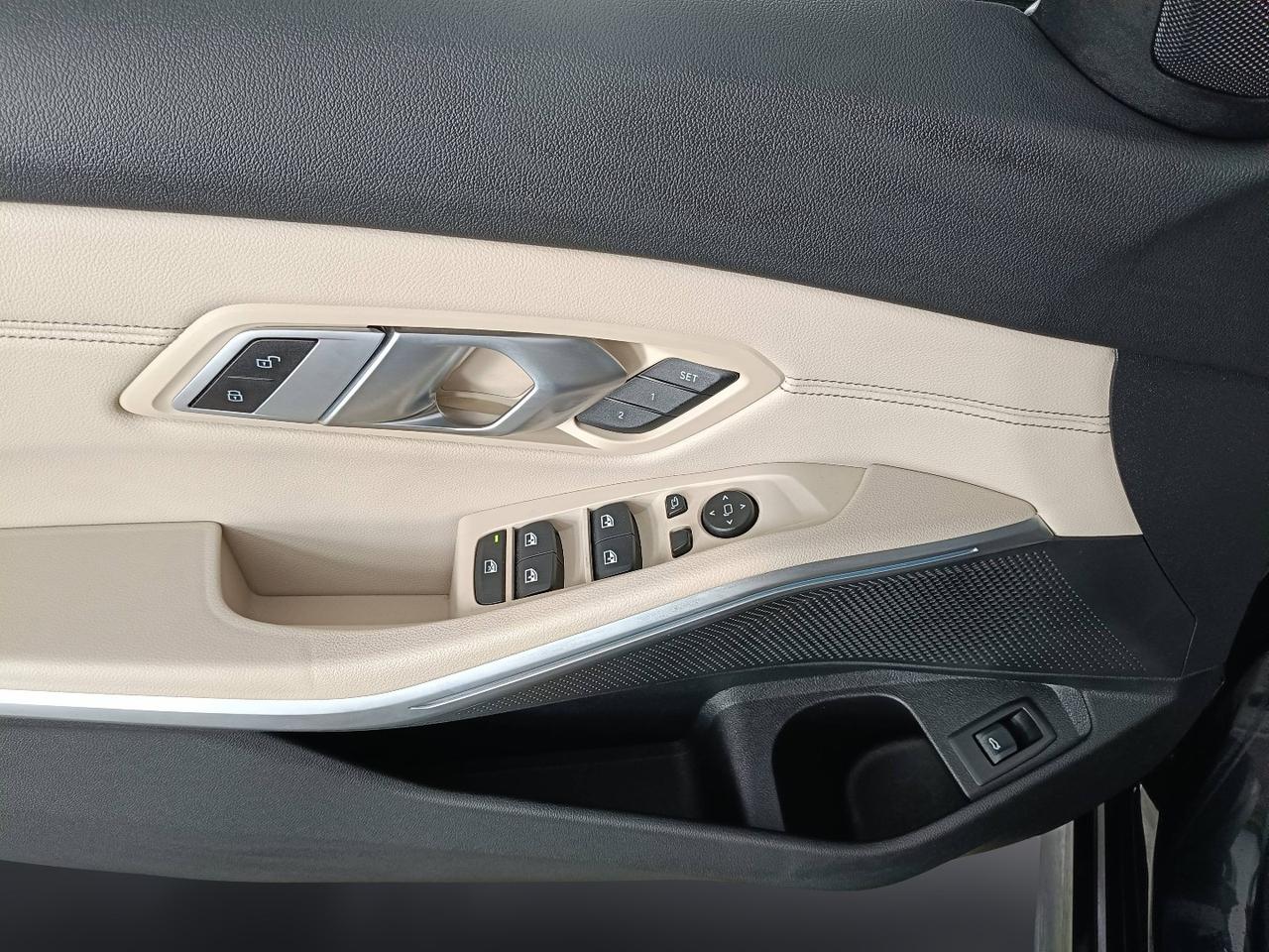 BMW Serie 3 G21 2022 Touring - 320d Touring mhev 48V MSport auto