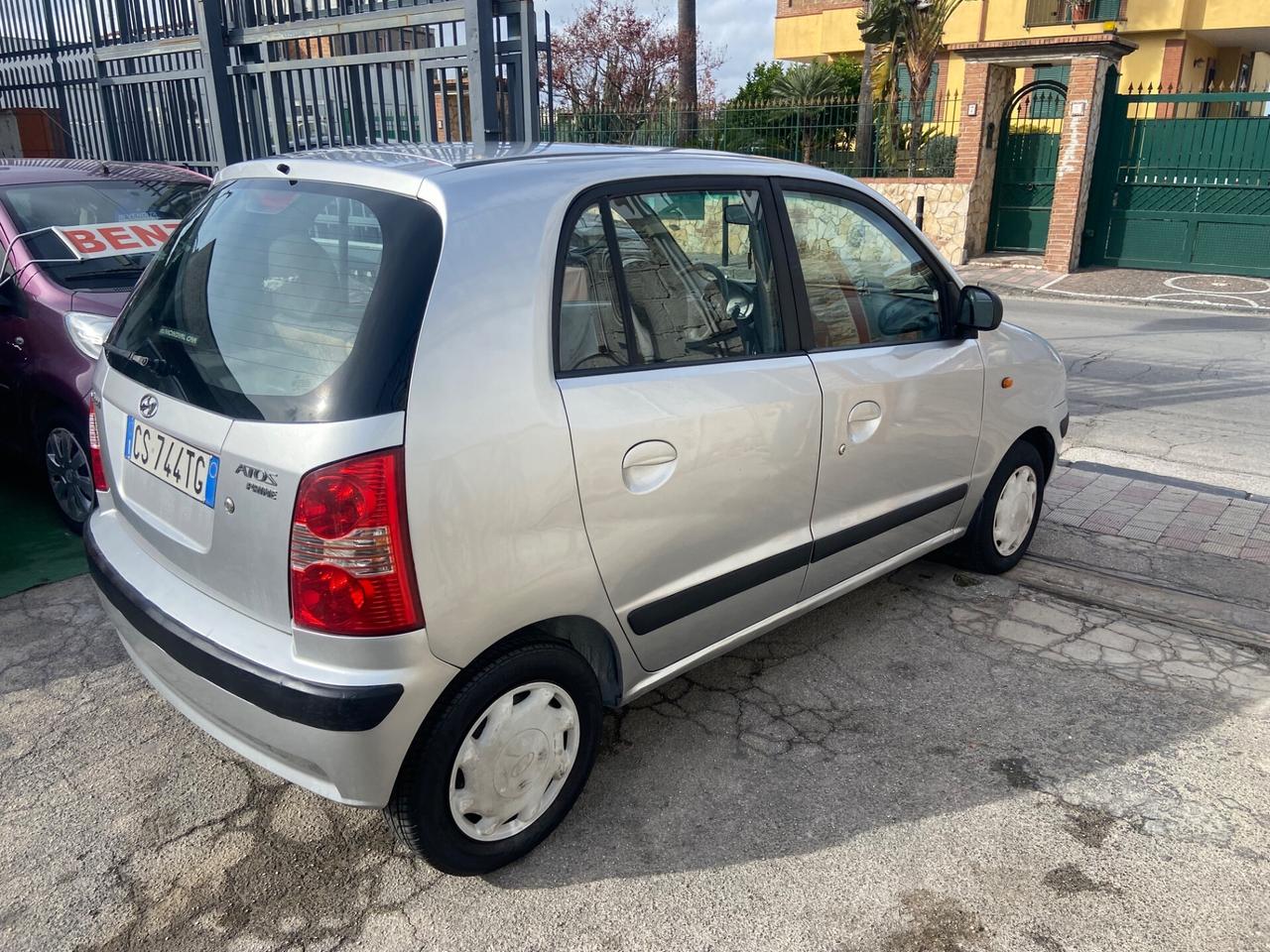 Hyundai Atos Prime 1.1 12V cambio automatico