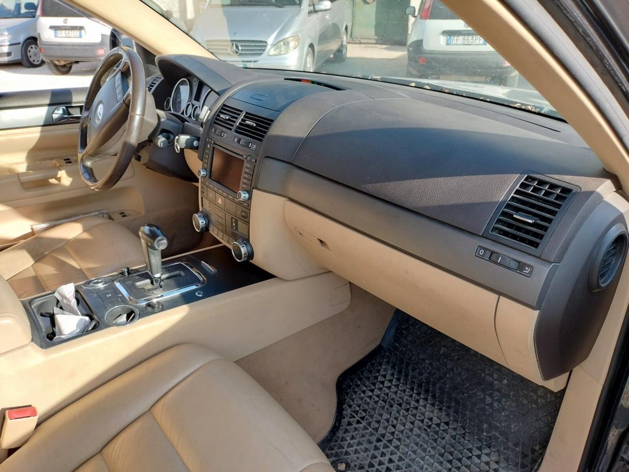 Volkswagen Touareg TUAREG 3.0 V6 TDI Tiptronic MOTORE BLOCCATO