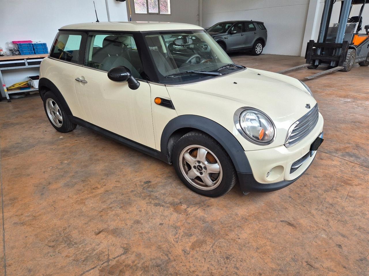 Mini Cooper D Countryman 1.6 COOPER D - MOTORE ROTTO