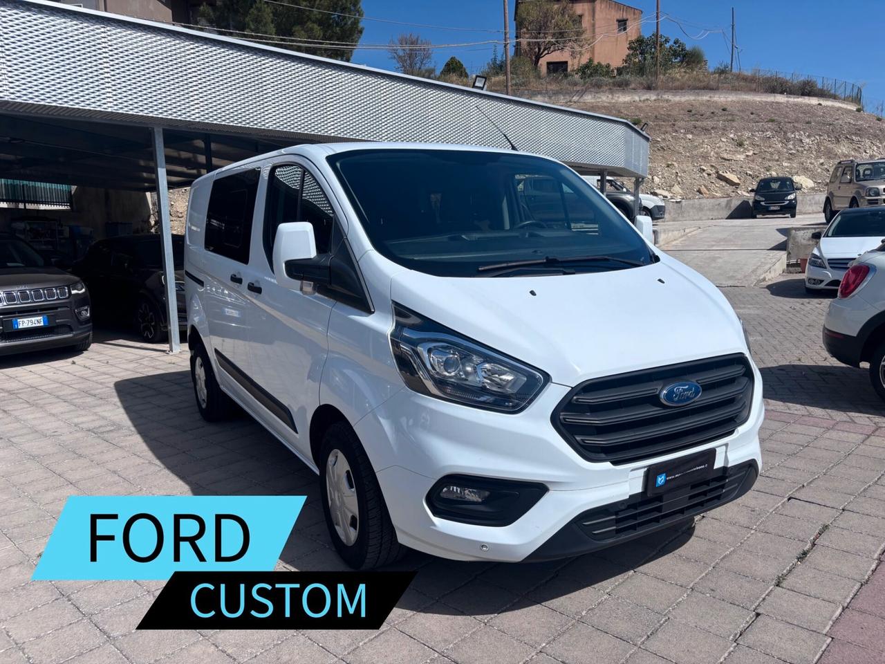 FORD CUSTOM