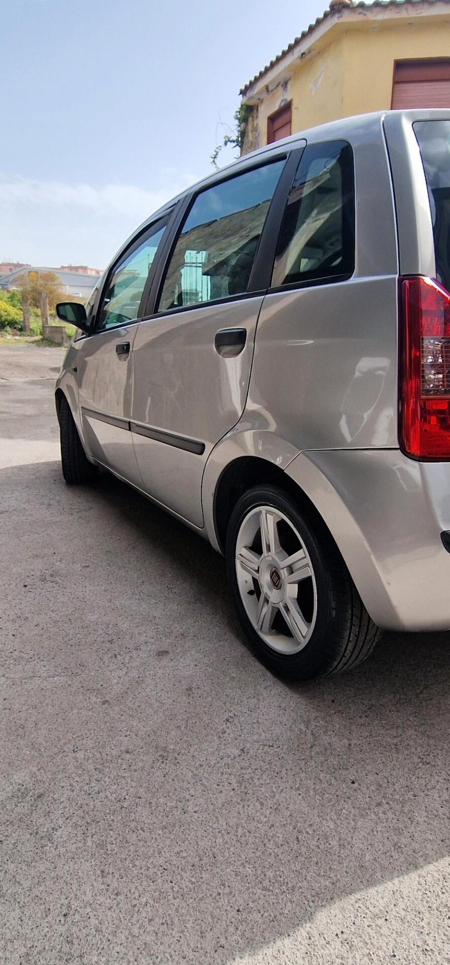 Fiat Idea 1.9 Multijet Dynamic