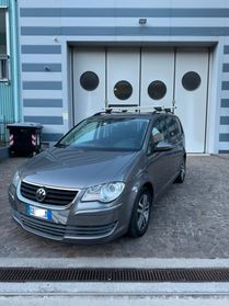 Volkswagen Touran 7 POSTI 1.6 Bifuel GPL ok neopat