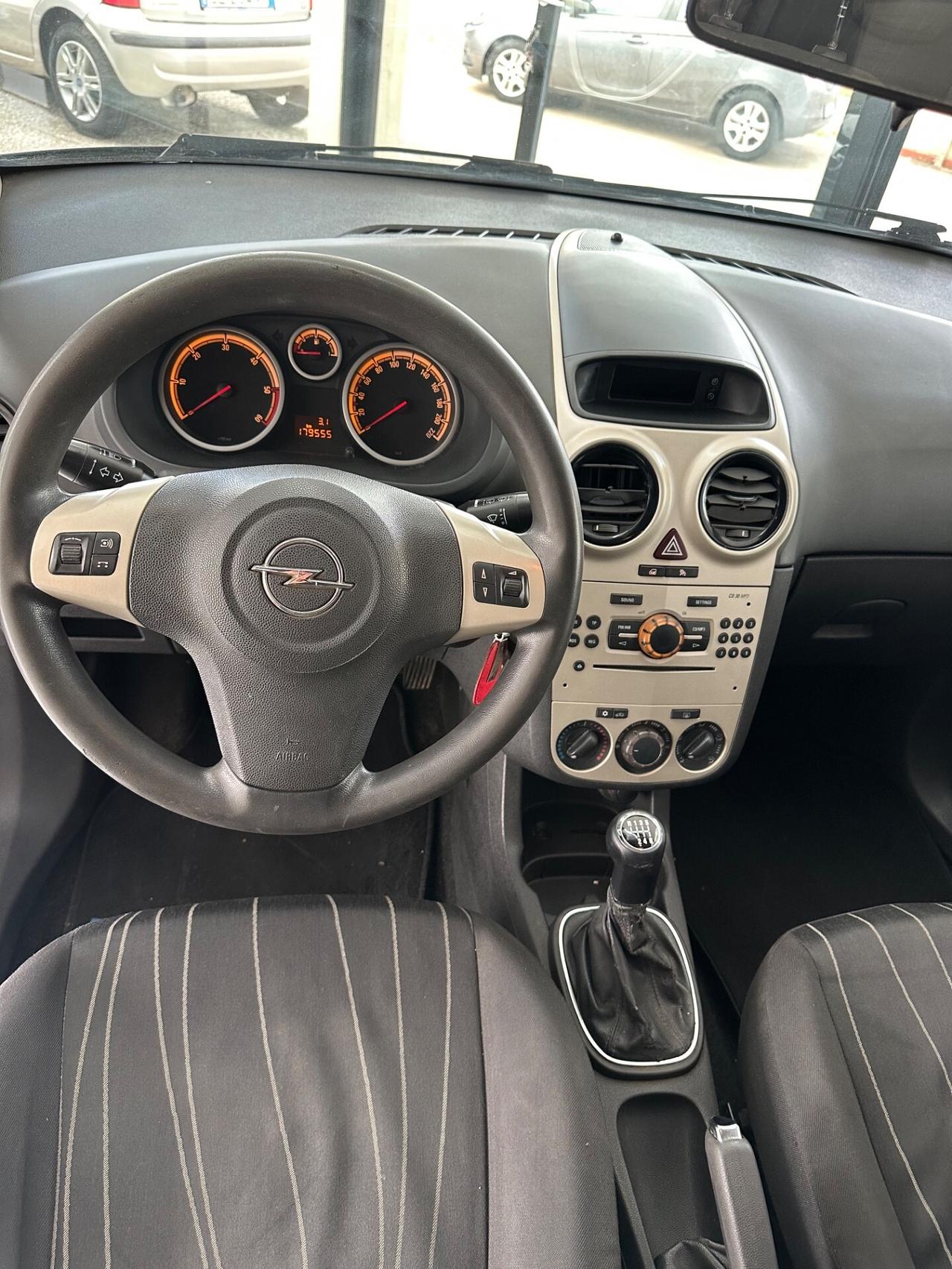 Opel Corsa 1.3 CDTI 90CV 5 porte Cosmo