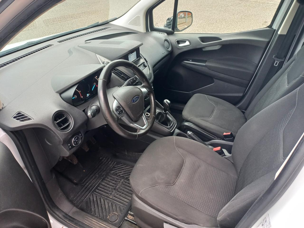Ford Transit Courier 1.5 TDCi 75CV Van Trend