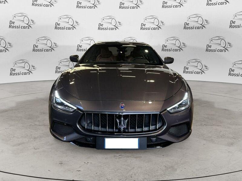 Maserati Ghibli 3.0 Diesel 275 CV Gransport