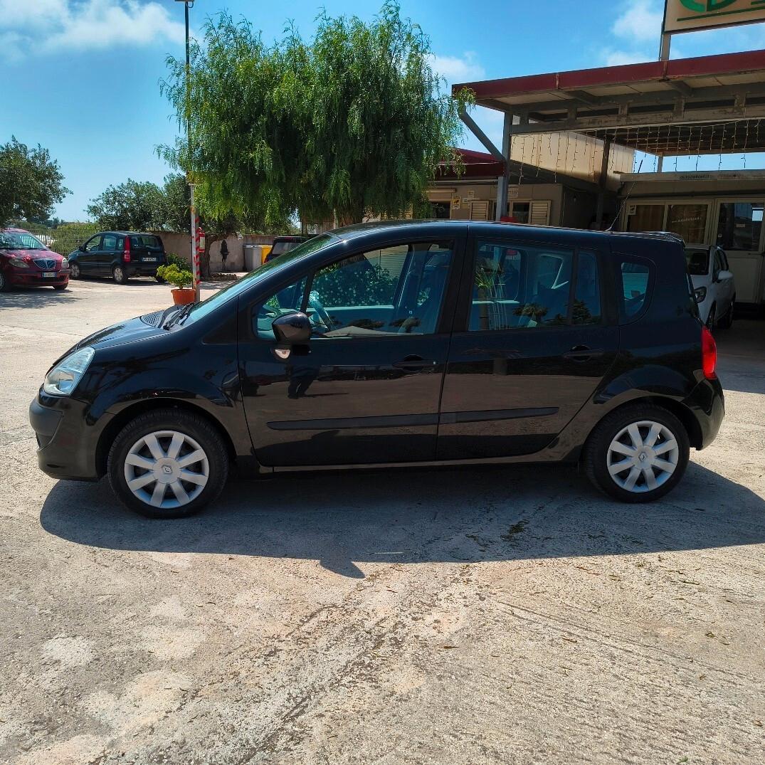 Renault Modus Grand Modus 1.2 16V Dynamique