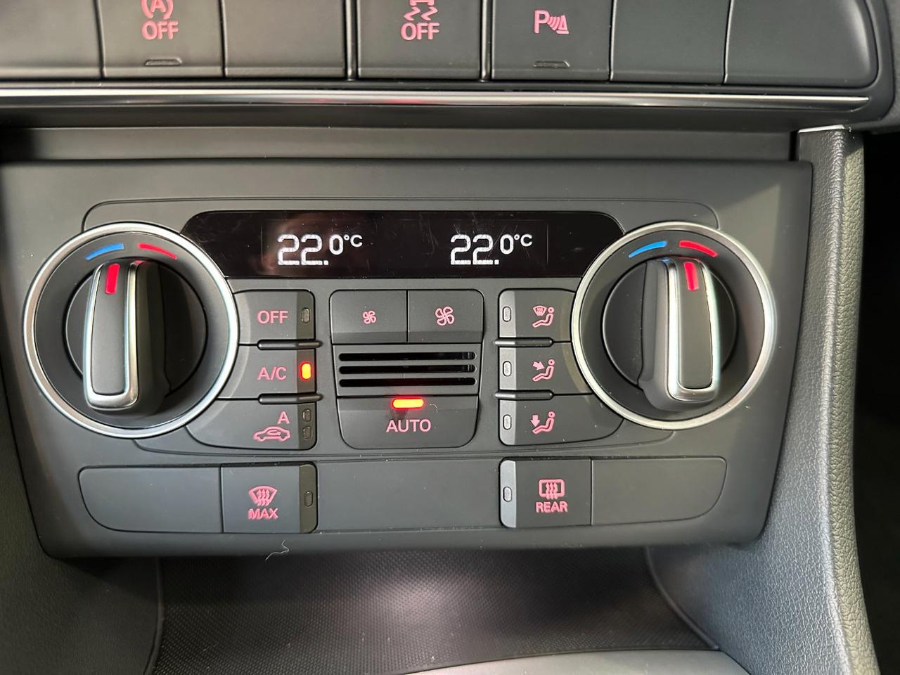 Audi Q3 2.0 tdi Design quattro 150cv S tronic - Navi