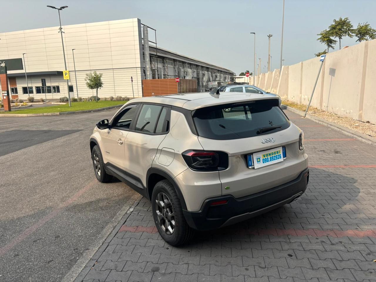 Jeep Avenger 1.2 Turbo 100 CV MHEV Summit
