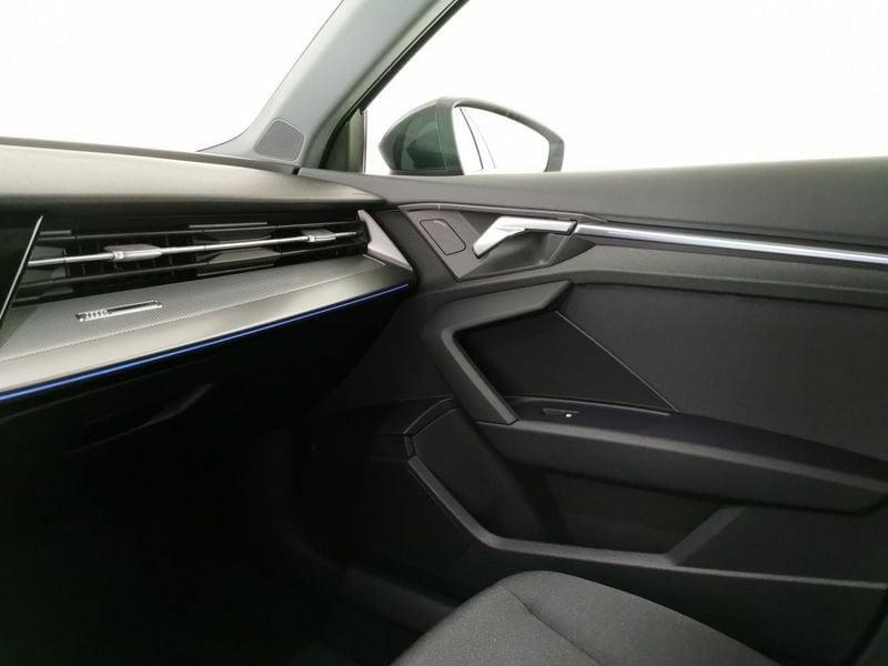 Audi A3 Sportback 30 2.0 tdi Business Advanced s-tronic