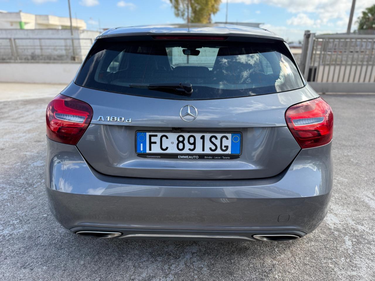 Mercedes-benz A 180 d Premium