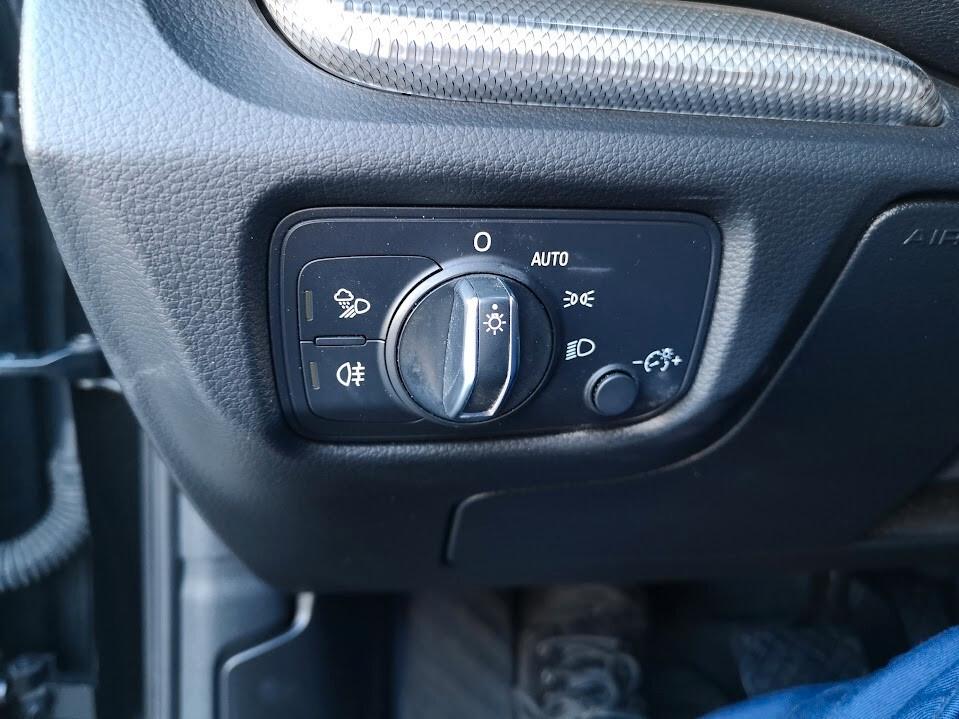 Audi A3 SPB 1.6 TDI 116 CV S tronic Pelle -Xeno -Navig