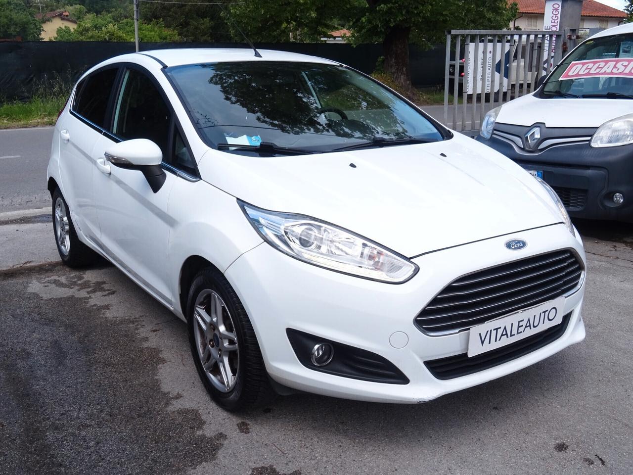 Ford Fiesta 1.4 5p. Bz.- GPL Titanium