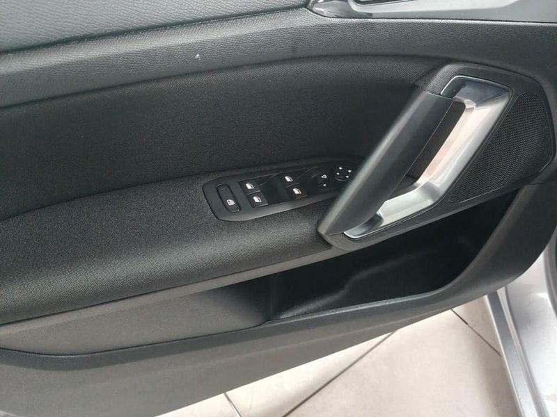Peugeot 308 BlueHDi 130 S&S EAT8 SW NAVI CERCHI 17
