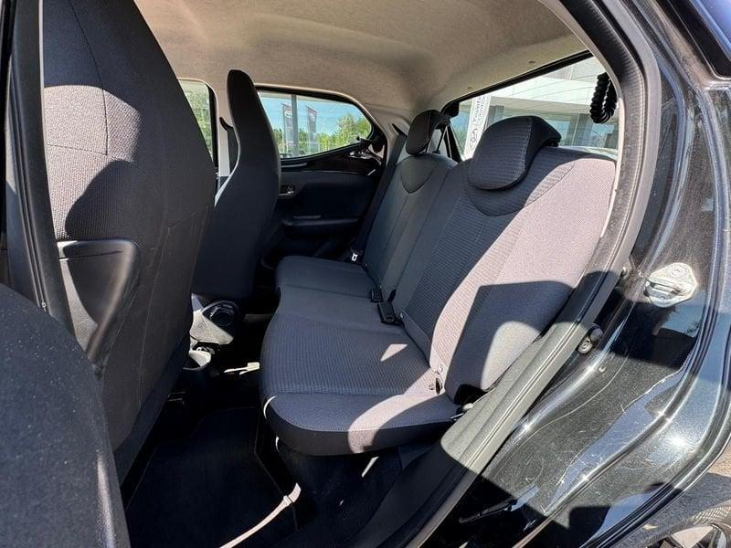 Toyota Aygo Connect 1.0 VVT-i 72 CV 5 porte x-clusiv MMT