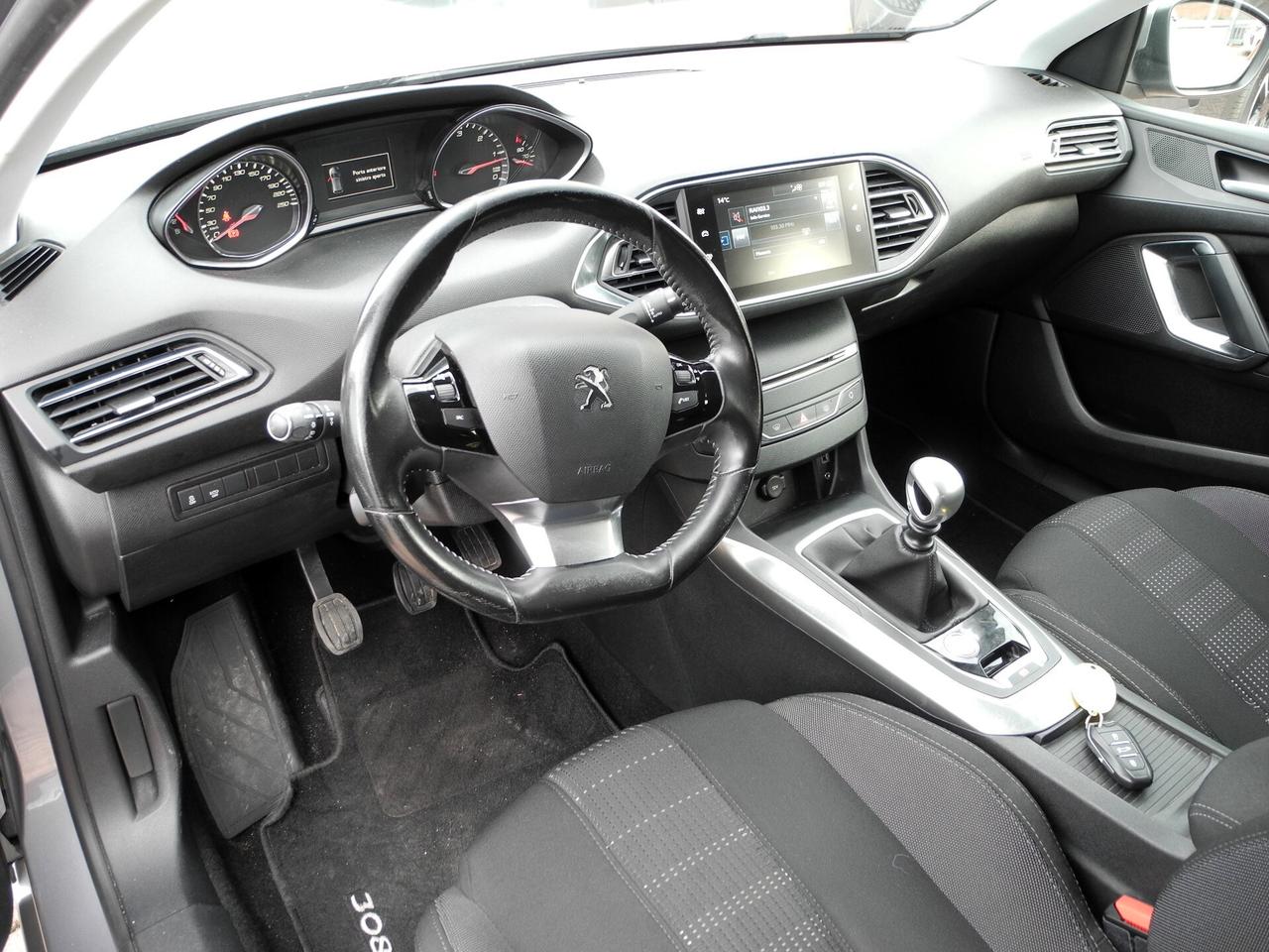 Peugeot 308 BlueHDi 120 S&S Allure