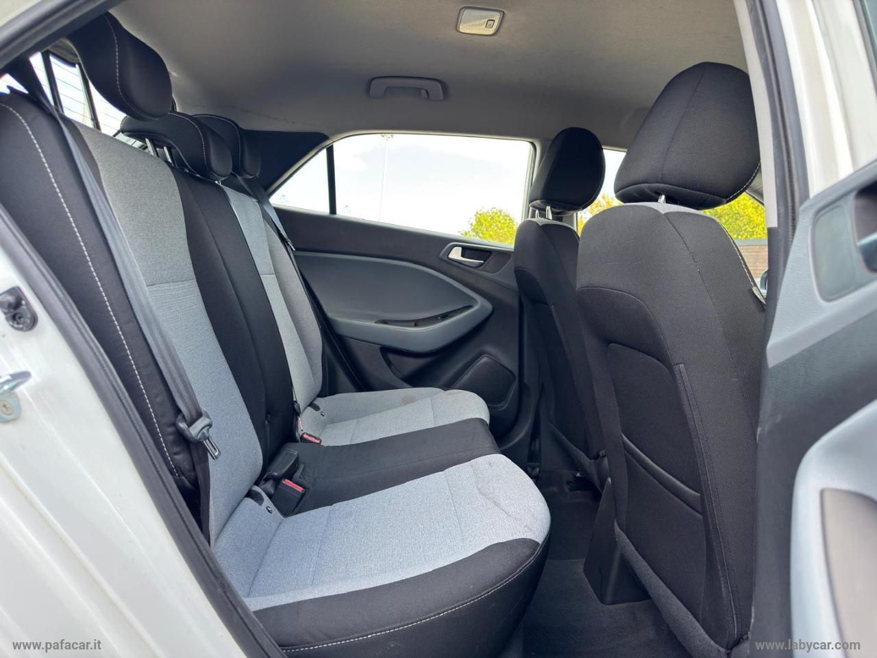 HYUNDAI i20 1.2 84 CV 5p. Econext Comfort