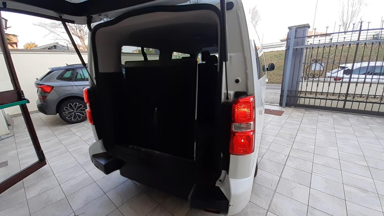 Toyota Proace Verso PL trasporto disabili pedana