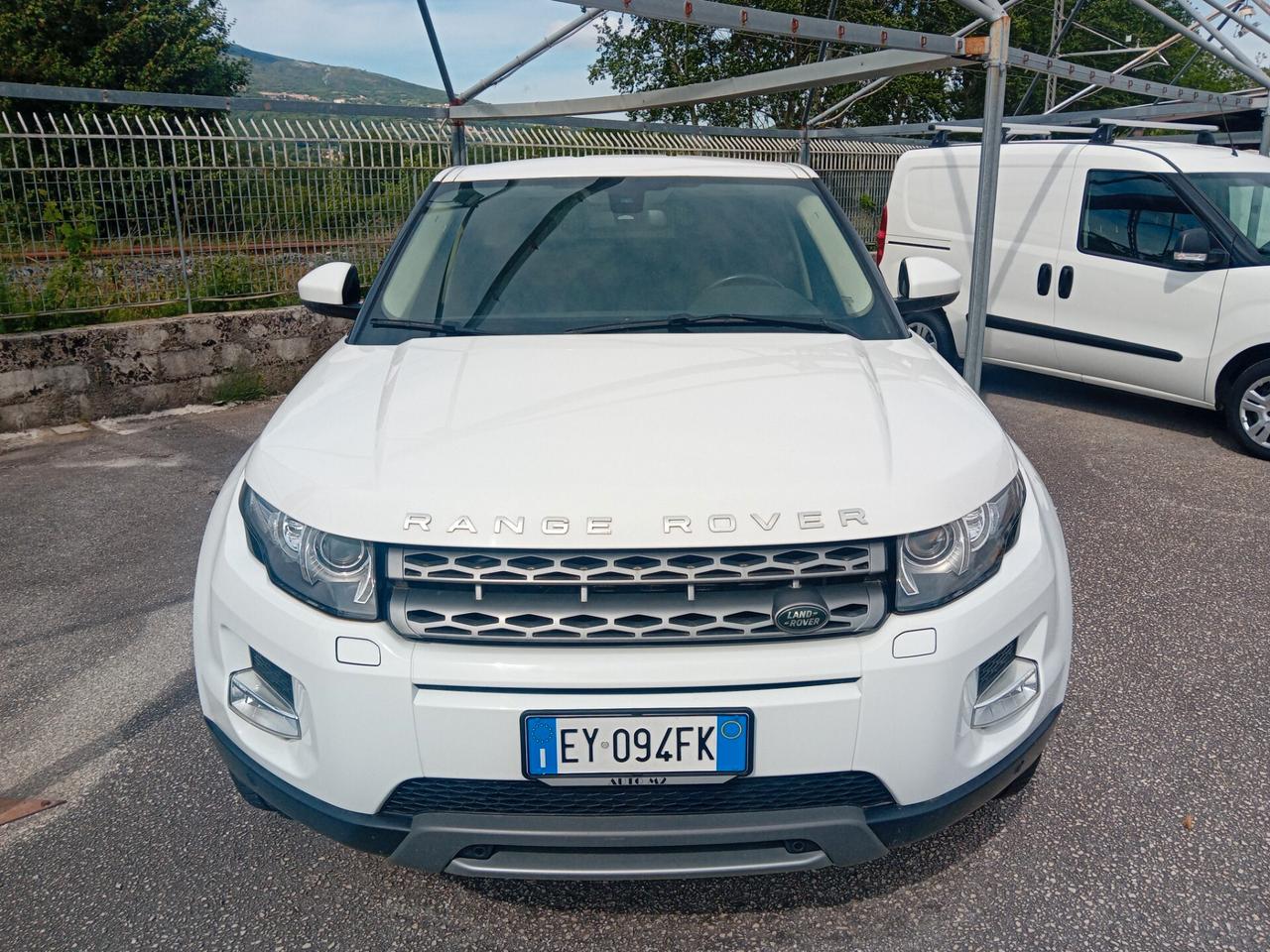 Land Rover Evoque 2.2 TD4 5p. Dynamic 4WD