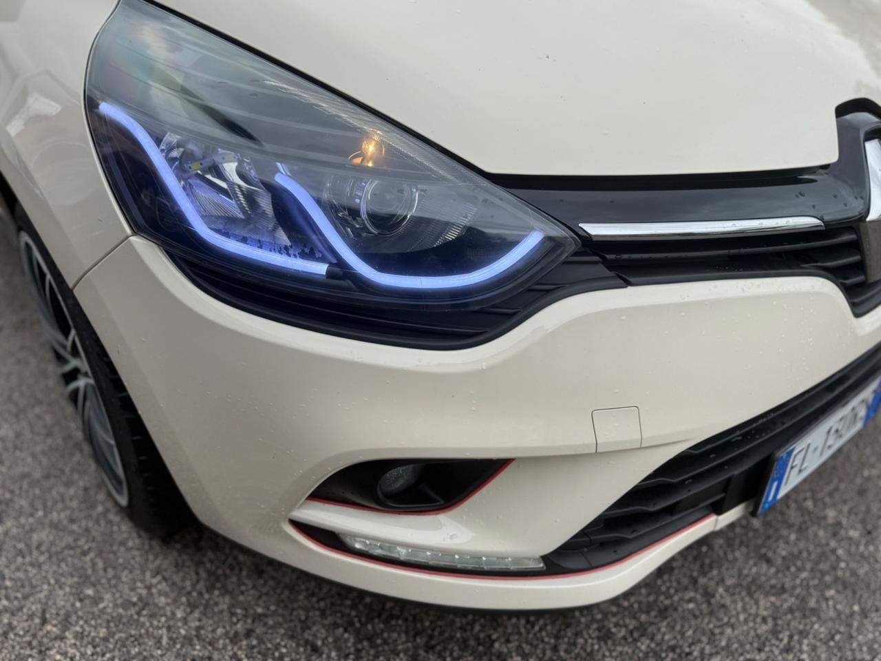 Renault Clio dCi 8V 75 CV Start&Stop 5 porte Energy Duel