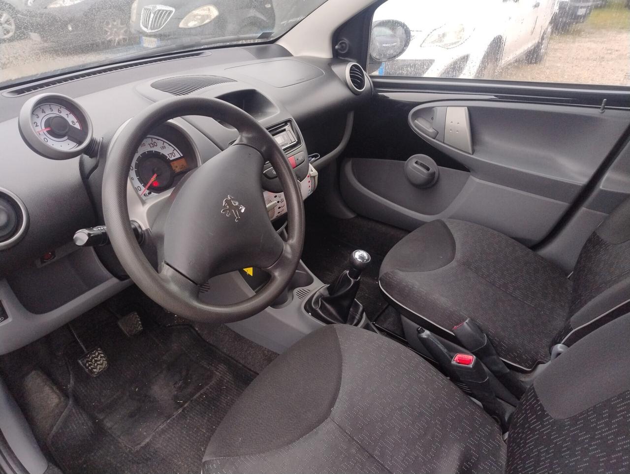 Peugeot 107 1.0 68CV 5p. Active