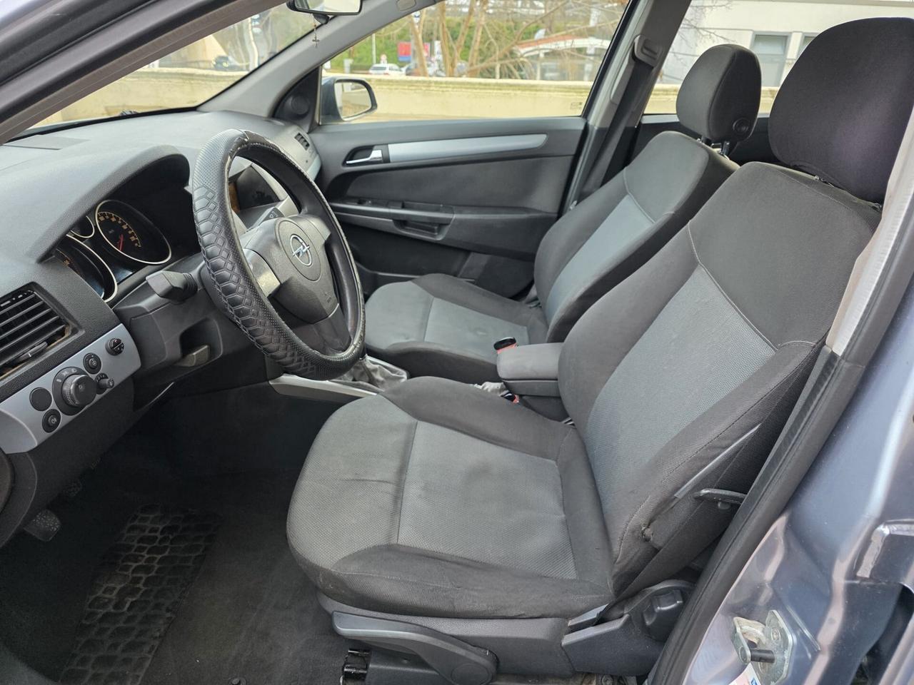 Opel Astra 1.7 CDTI 101CV 5 porte Elegance