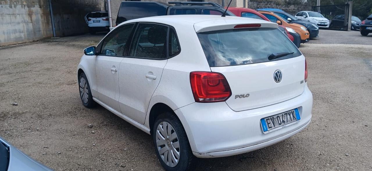 Volkswagen Polo 1.2 TDI Comfortline - 2014