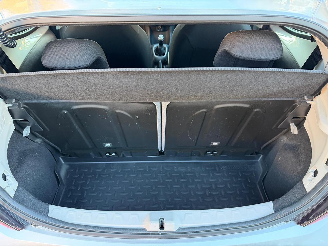 Toyota Aygo 1.0 VVT-i 72 CV 5 porte x-play