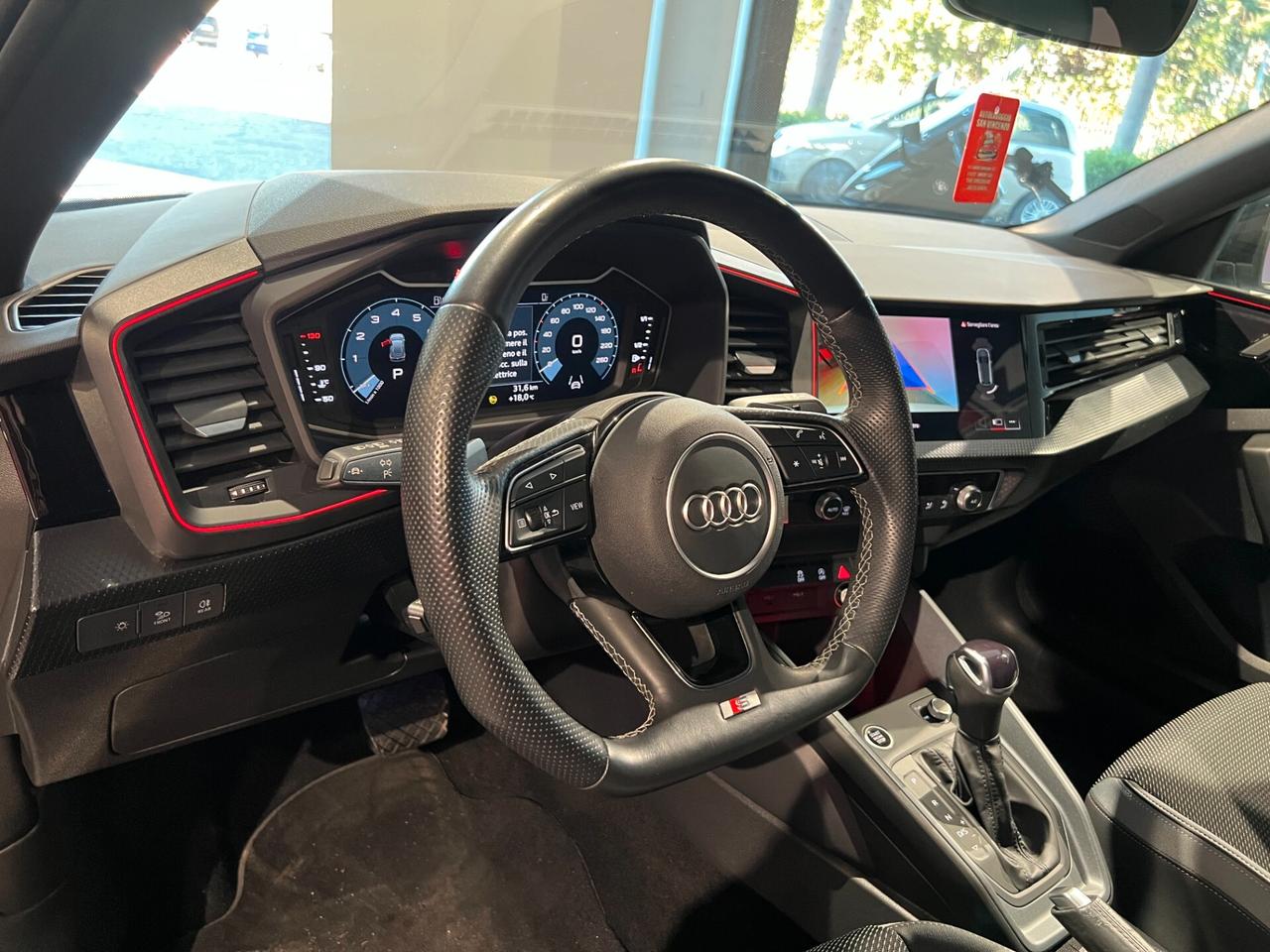 Audi A1 allstreet 35 TFSI S tronic Identity Contrast